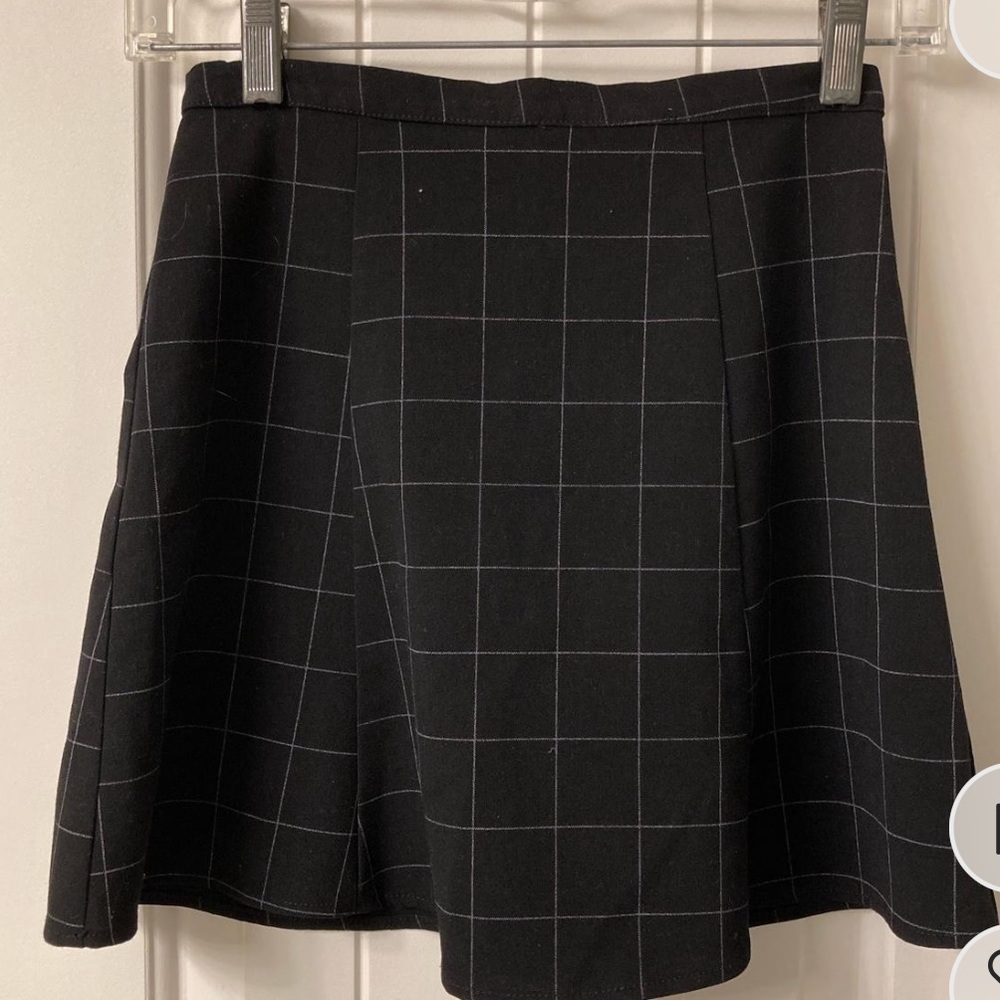 aa skirt